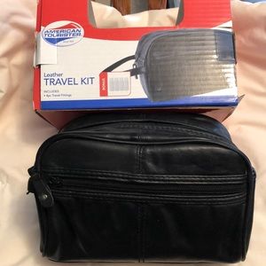 NWT AMERICAN TOURISTER LEATHER TRAVEL KIT